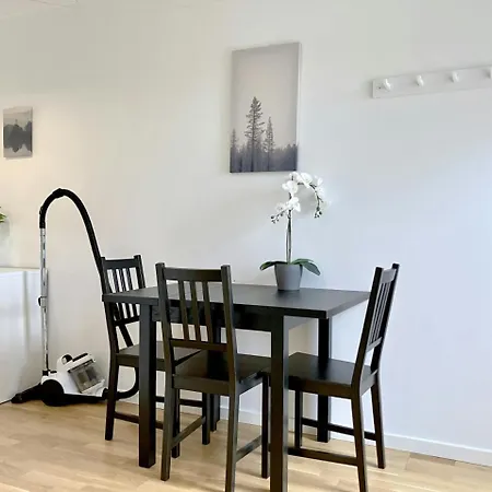 Apartment Convenient For 2